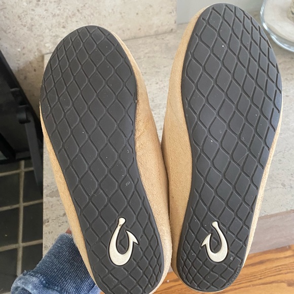 OluKai Ku’una Suede Slippers - Picture 8 of 15